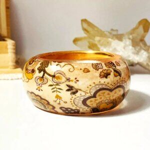 Vintage Chunky Wood Flower Fabric Lucite Acrylic Bangle Bracelet
